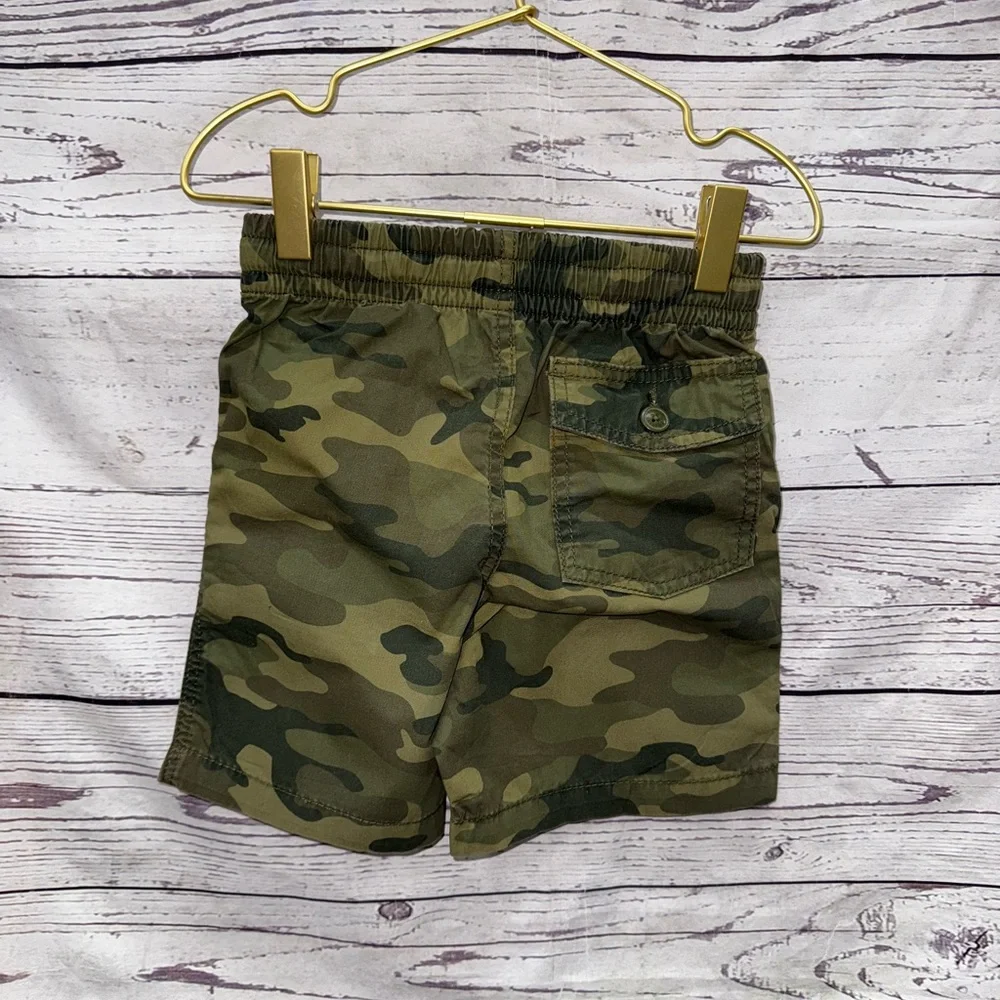 Gap Camouflage Shorts Size 3